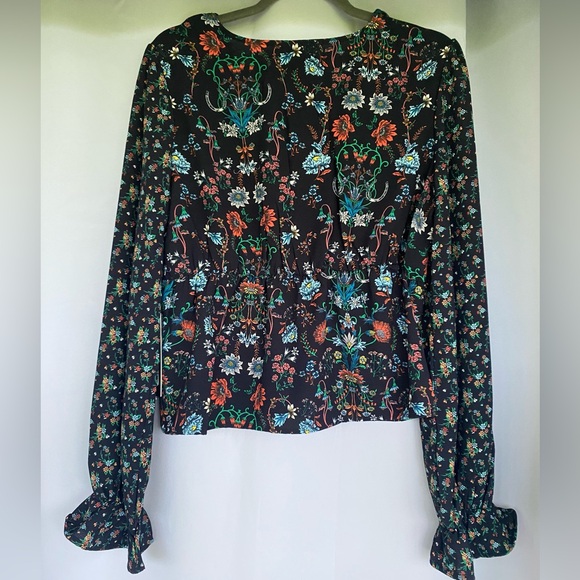 NWT Rock & Roll Denim Women's Floral Print Long Sleeve Blouse - Picture 5 of 7